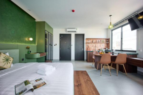 1995S Hostel